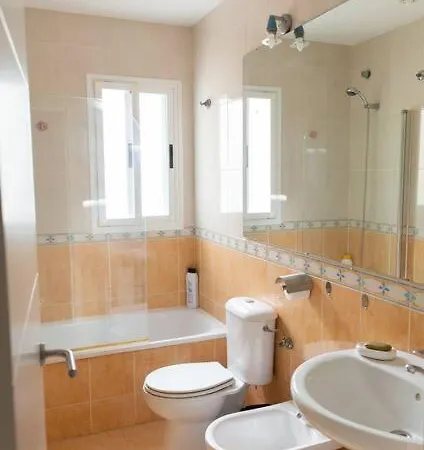Pasquin Apartment *